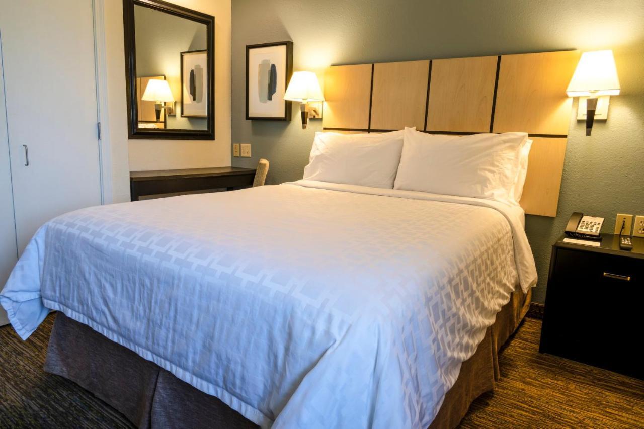 Candlewood Suites East Lansing By Ihg מראה חיצוני תמונה
