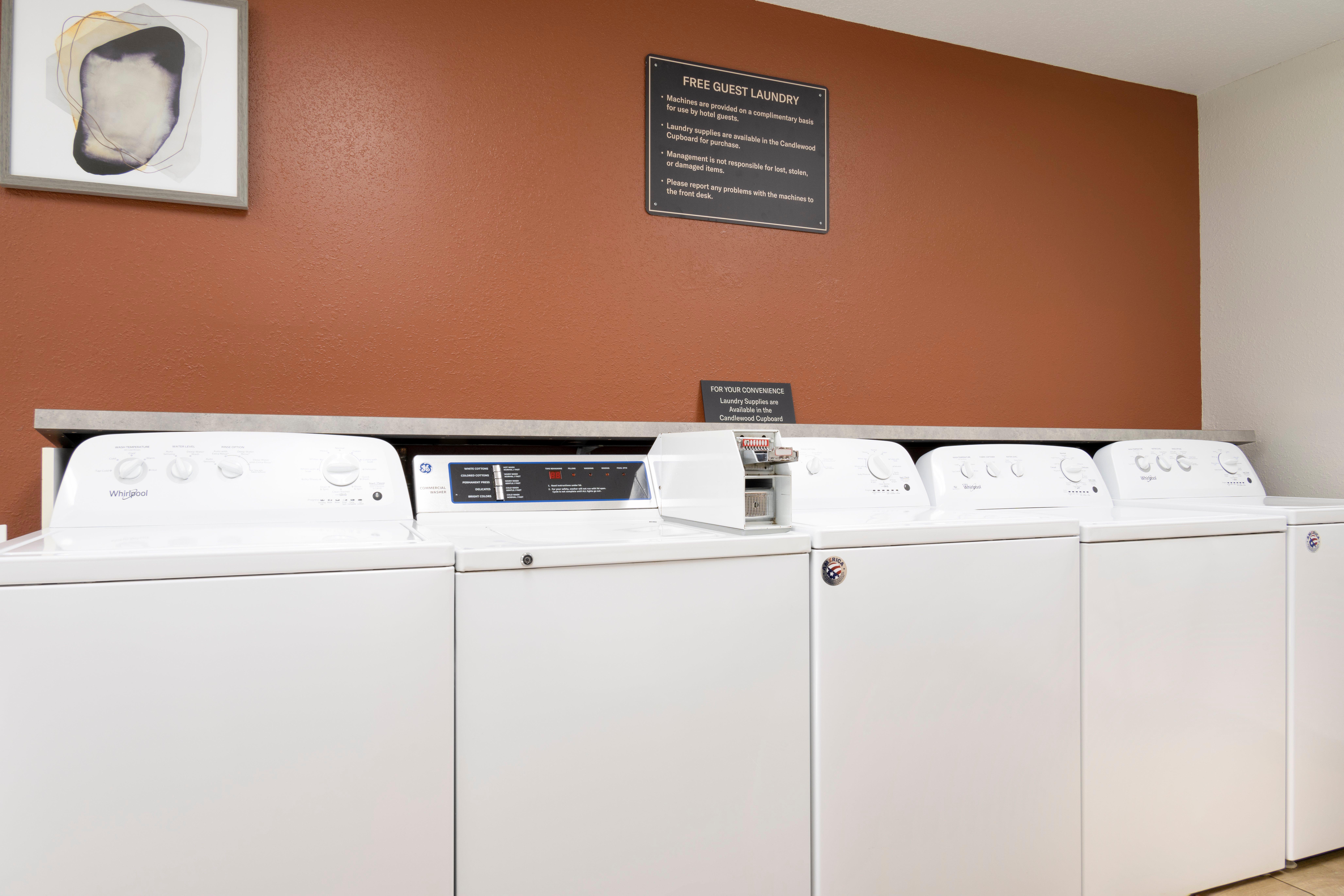 Candlewood Suites East Lansing By Ihg מראה חיצוני תמונה
