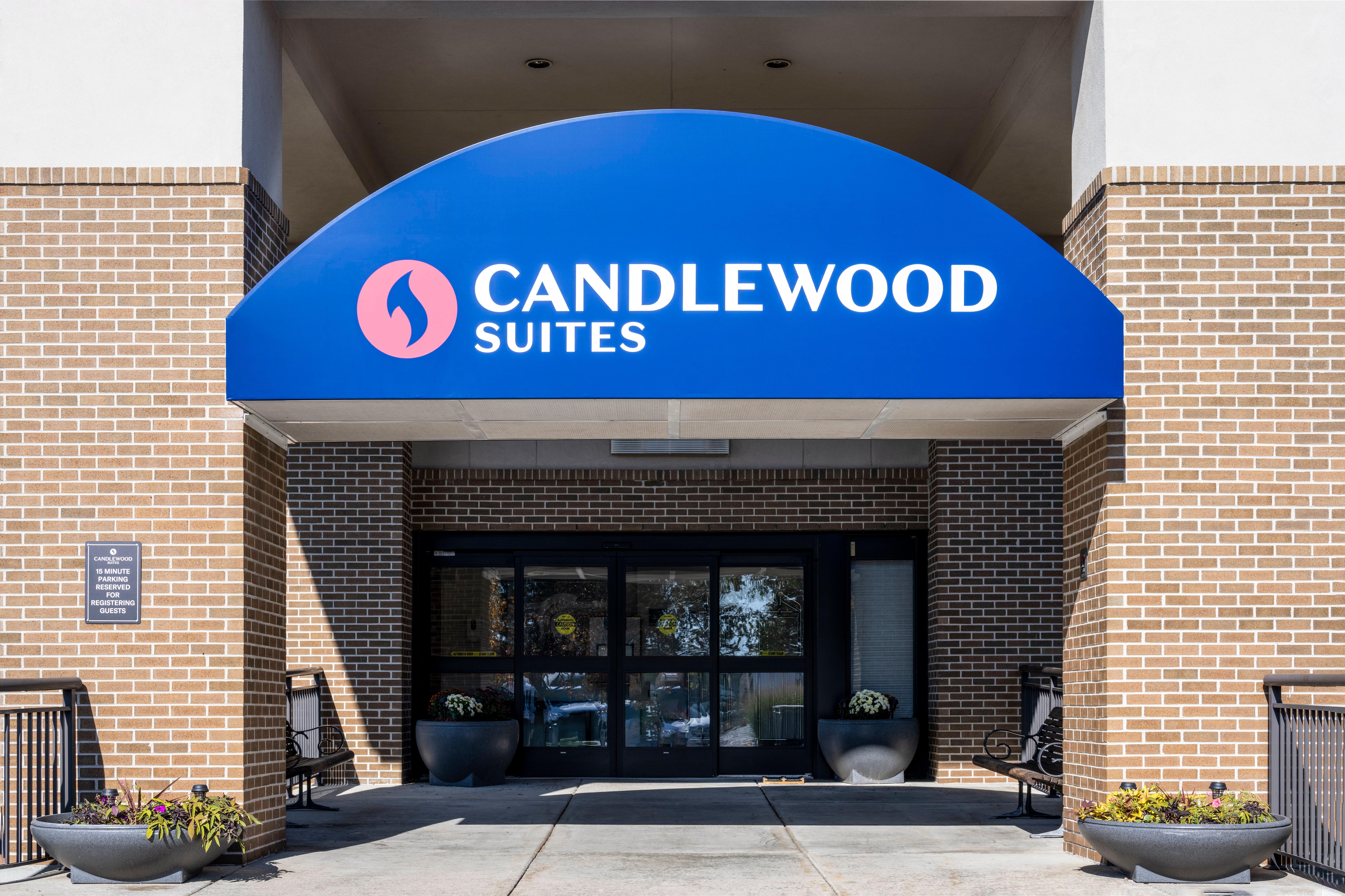 Candlewood Suites East Lansing By Ihg מראה חיצוני תמונה