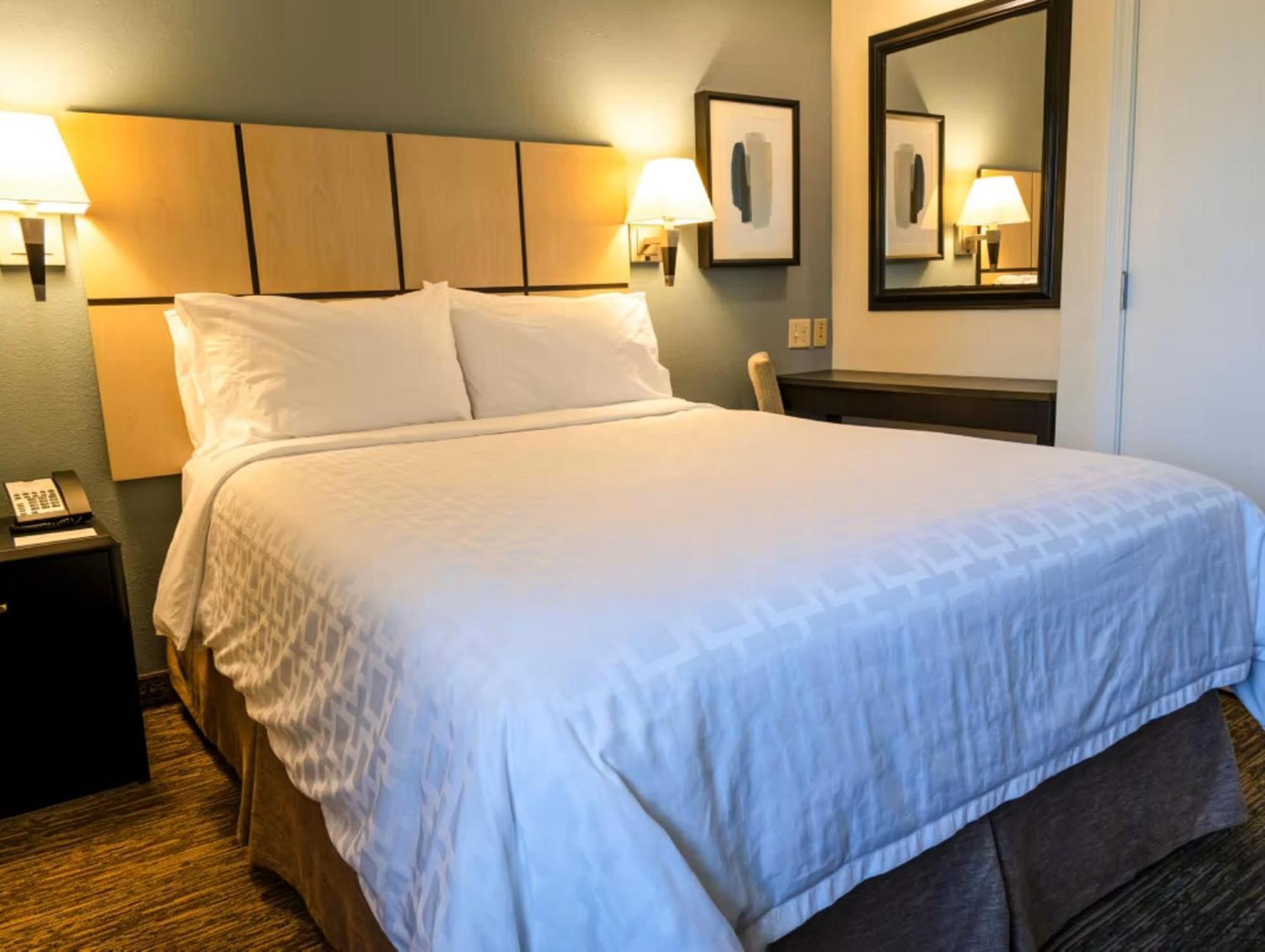 Candlewood Suites East Lansing By Ihg מראה חיצוני תמונה